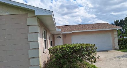Exterior Soffit Repair Guide for Damaged and Sagging Panel Sections